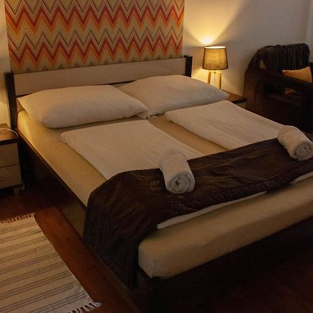Aquarius Apartman سيغيد المظهر الخارجي الصورة