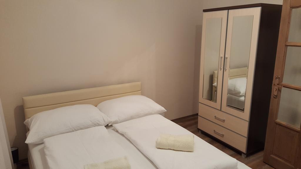 Aquarius Apartman سيغيد المظهر الخارجي الصورة